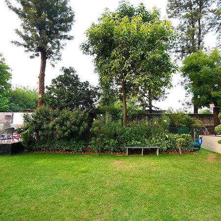 Farm The Retreat - With Private Pool Villa Manesar Buitenkant foto
